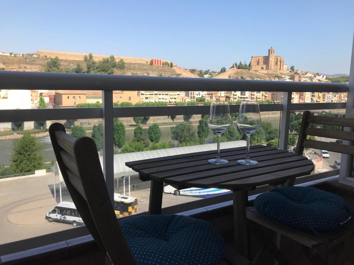 Apartamento Recien Reformado Con Vistas Al Rio Balaguer Exterior foto